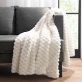 COTTONTAIL FAUX FUR THROW 50 TH FF 5070 IV 2